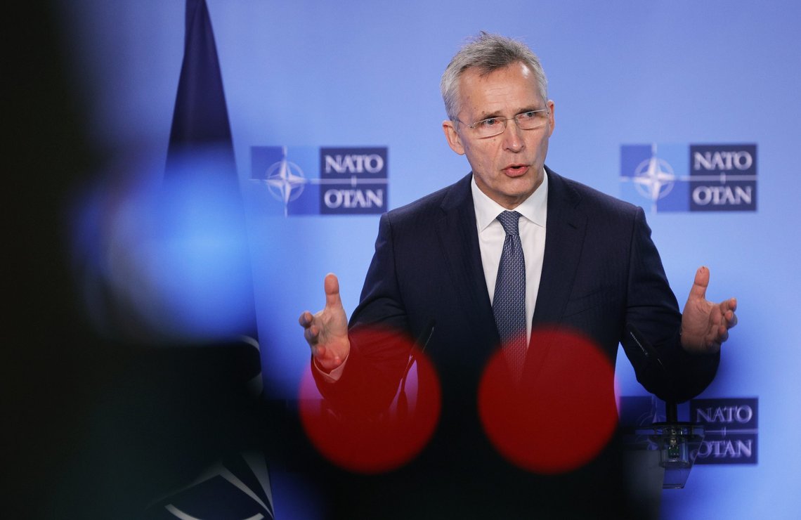 Nato-sjef Jens Stoltenberg under en pressekonferanse i Brussel tidligere denne måneden. Foto: Olivier Matthys / AP / NTB Nato-sjef Jens Stoltenberg under en pressekonferanse i Brussel tidligere denne måneden. Foto: Olivier Matthys / AP / NTB