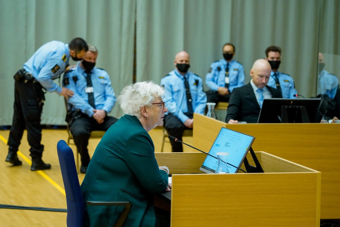 Psykiater Randi Rosenqvist under andre dag av rettssaken der terrordømte Anders Behring Breivik begjærer seg prøveløslatt. Foto: Ole Berg-Rusten / NTB Psykiater Randi Rosenqvist under andre dag av rettssaken der terrordømte Anders Behring Breivik begjærer seg prøveløslatt. Foto: Ole Berg-Rusten / NTB