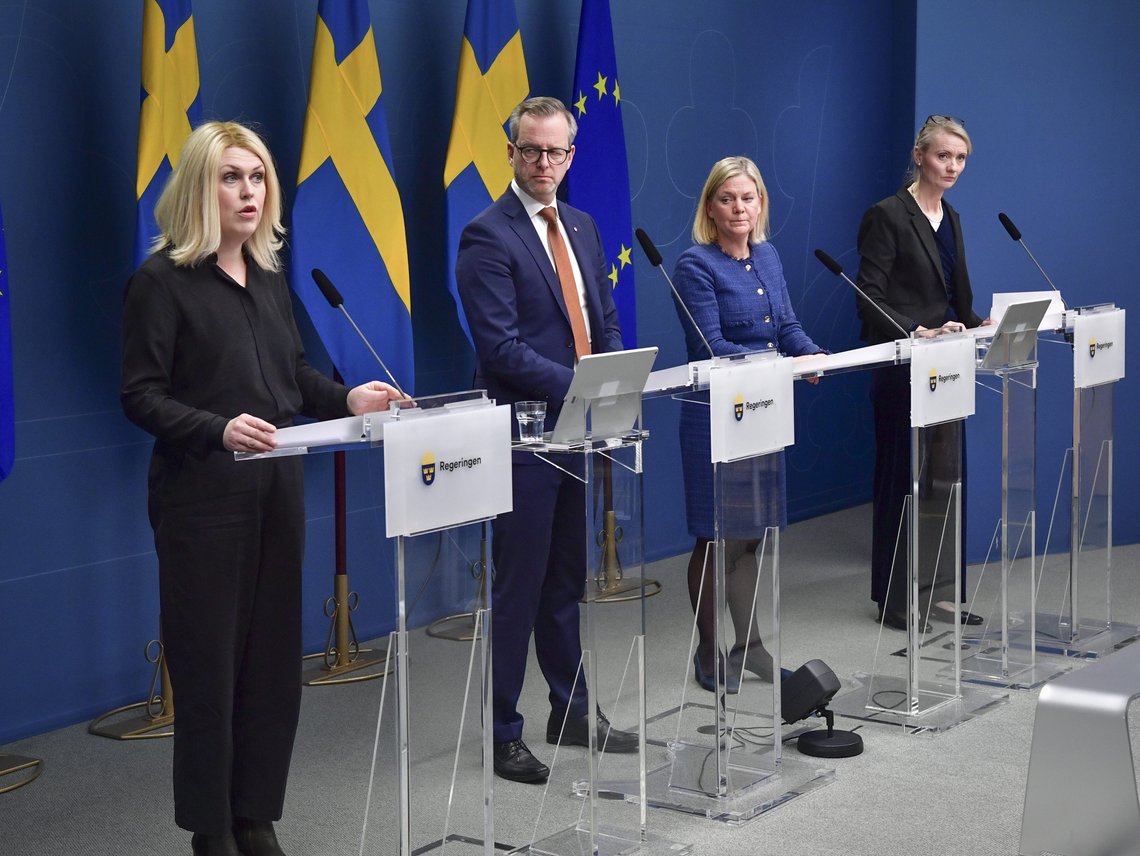 Den svenske regjeringen har innført vidtrekkende restriksjoner under pandemien, men nekter nå å gi ut informasjon som viser begrunnelsen for beslutningene.
Foto: Fredrik Sandberg / TT / NTB Den svenske regjeringen har innført vidtrekkende restriksjoner under pandemien, men nekter nå å gi ut informasjon som viser begrunnelsen for beslutningene.
Foto: Fredrik Sandberg / TT / NTB