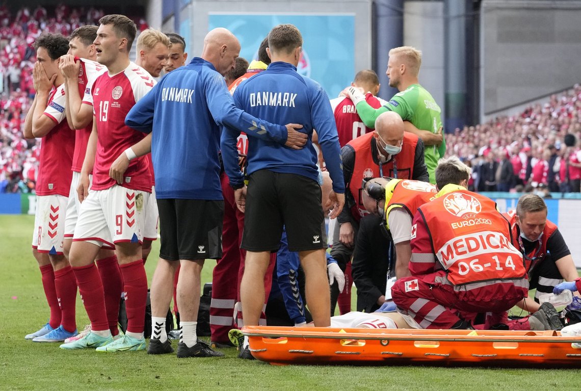 Mange eliteidrettsutøvere og mosjonister har blitt rammede av plutselig hjertestans det siste året. Det åpnes nå en spesialistklinikk for å forhindre dødsfall.
Foto: Martin Meissner / AP Foto / NTB Mange eliteidrettsutøvere og mosjonister har blitt rammede av plutselig hjertestans det siste året. Det åpnes nå en spesialistklinikk for å forhindre dødsfall.
Foto: Martin Meissner / AP Foto / NTB