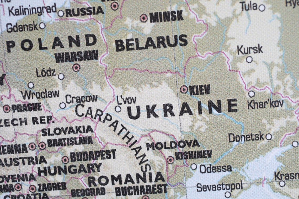 Dette kartet har feil fokus. For det er ikke Kiev som trues av russernes militære styrker. Kommer det et angrep, så kommer det lenger nordøst, eller helt øst. Det er kun en spådom, så fremtiden vil bringe fasiten. Foto: Jeppe Gustafsson/ Shutterstock/ NTB Dette kartet har feil fokus. For det er ikke Kiev som trues av russernes militære styrker. Kommer det et angrep, så kommer det lenger nordøst, eller helt øst. Det er kun en spådom, så fremtiden vil bringe fasiten. Foto: Jeppe Gustafsson/ Shutterstock/ NTB
