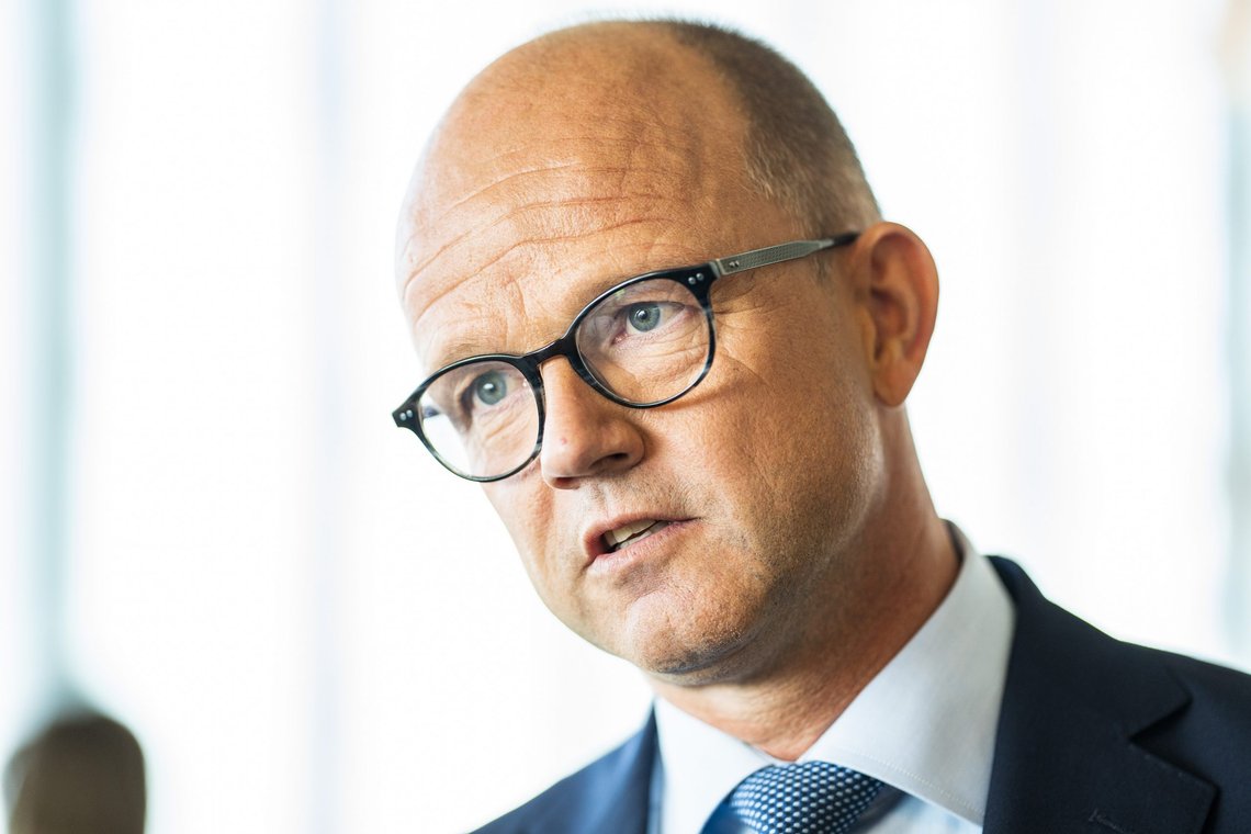 NHO-direktør Ole Erik Almlid mener Norge må tåle både kraftutbygging og økt arbeidsinnvandring i årene framover. Foto: Håkon Mosvold Larsen / NTB NHO-direktør Ole Erik Almlid mener Norge må tåle både kraftutbygging og økt arbeidsinnvandring i årene framover. Foto: Håkon Mosvold Larsen / NTB