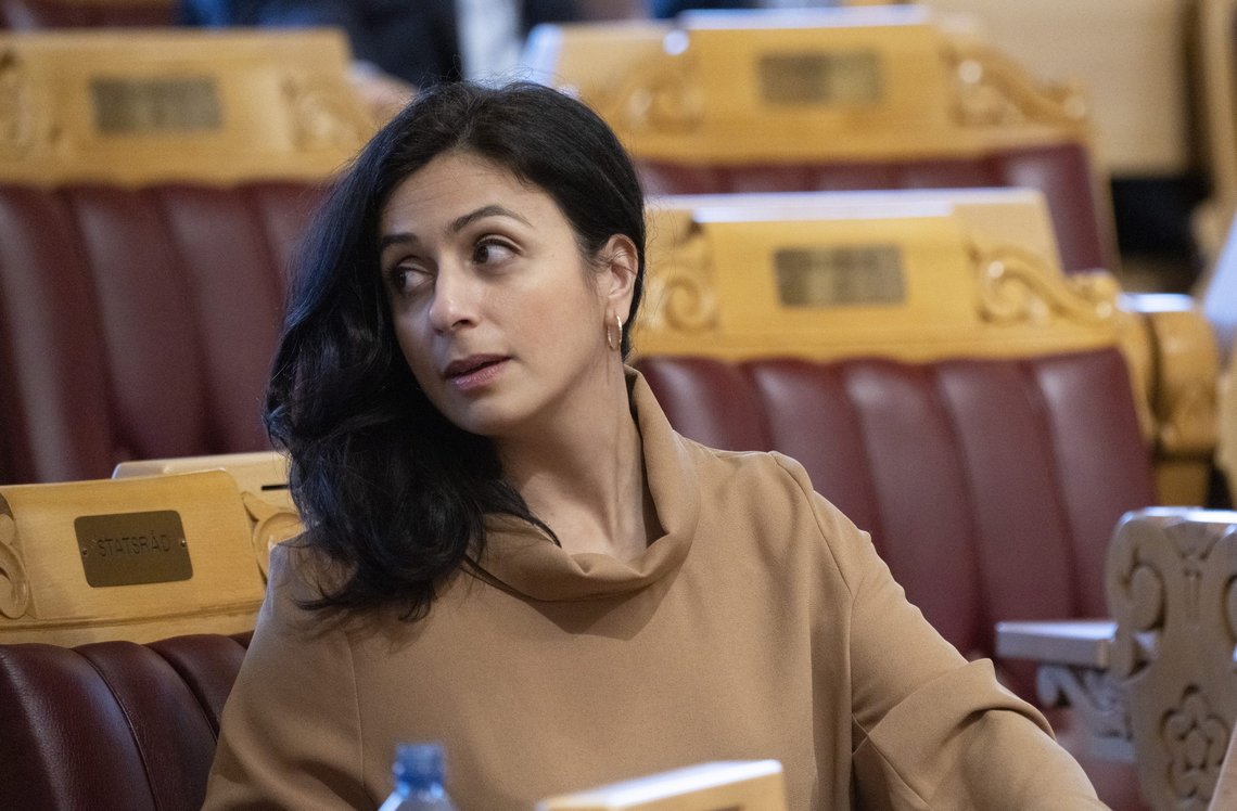 Kritikken mot arbeids- og inkluderingsminister Hadia Tajik (Ap) fortsetter etter avsløringene om leiekontrakten hun leverte inn da hun fikk tildelt pendlerbolig i 2006. Arkivfoto: Terje Bendiksby / NTB Kritikken mot arbeids- og inkluderingsminister Hadia Tajik (Ap) fortsetter etter avsløringene om leiekontrakten hun leverte inn da hun fikk tildelt pendlerbolig i 2006. Arkivfoto: Terje Bendiksby / NTB