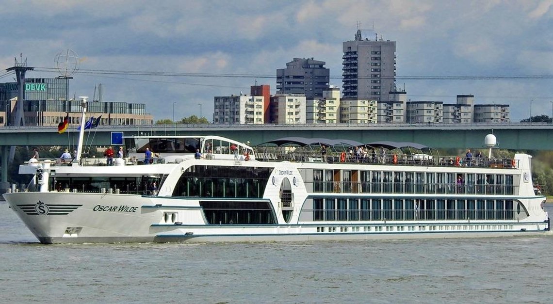 En ung ukrainsk kvinne på flukt fra krigen ble gjengvoldtatt ombord på hotellskipet «Oscar Wilde», som for tiden brukes til å huse flyktninger fra Ukraina. Arkivfoto: CruiseMapper En ung ukrainsk kvinne på flukt fra krigen ble gjengvoldtatt ombord på hotellskipet «Oscar Wilde», som for tiden brukes til å huse flyktninger fra Ukraina. Arkivfoto: CruiseMapper