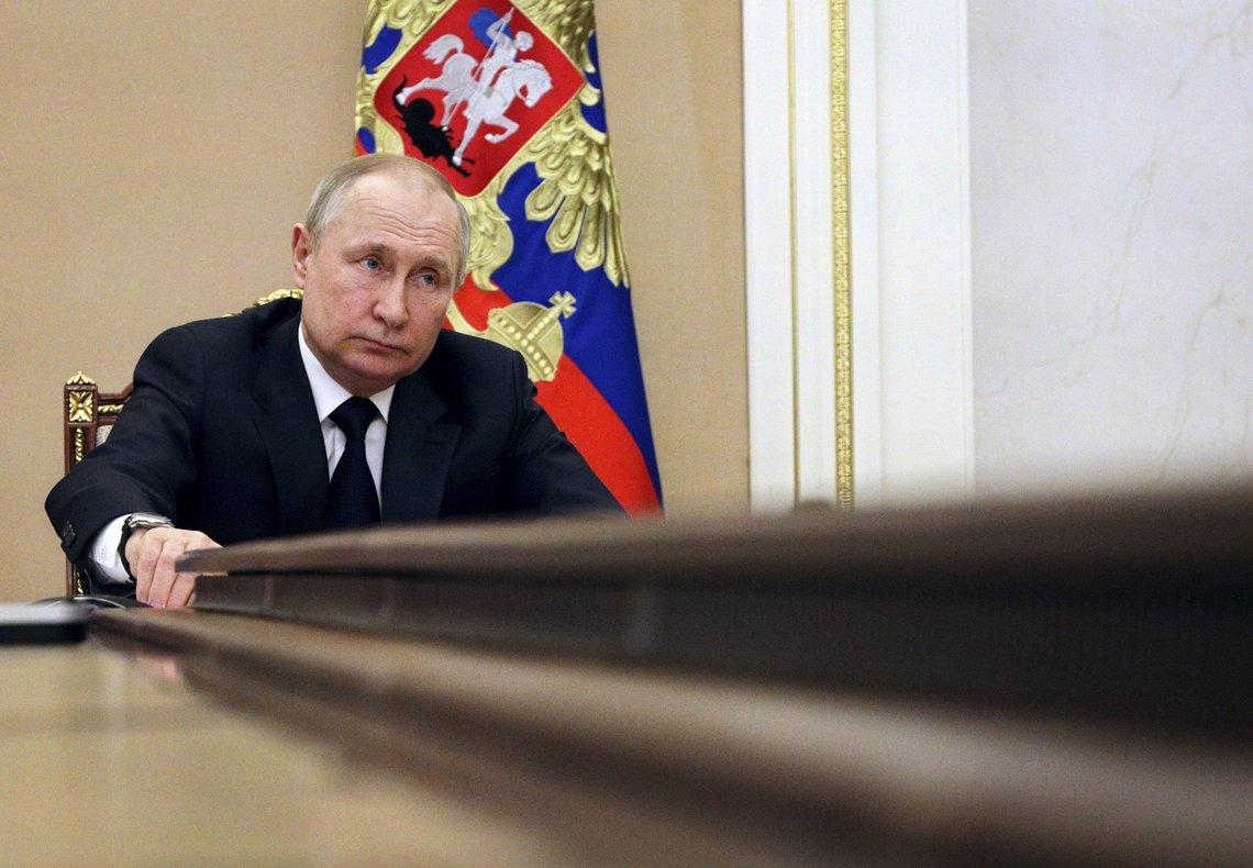 Dersom president Vladimir Putin får betalingsproblemer og ikke betaler dollarrentene sine onsdag, kan Russland være statsbankerott om en måned. Arkivfoto: Mikhail Klimentjev / Sputnik / AP / NTB Dersom president Vladimir Putin får betalingsproblemer og ikke betaler dollarrentene sine onsdag, kan Russland være statsbankerott om en måned. Arkivfoto: Mikhail Klimentjev / Sputnik / AP / NTB
