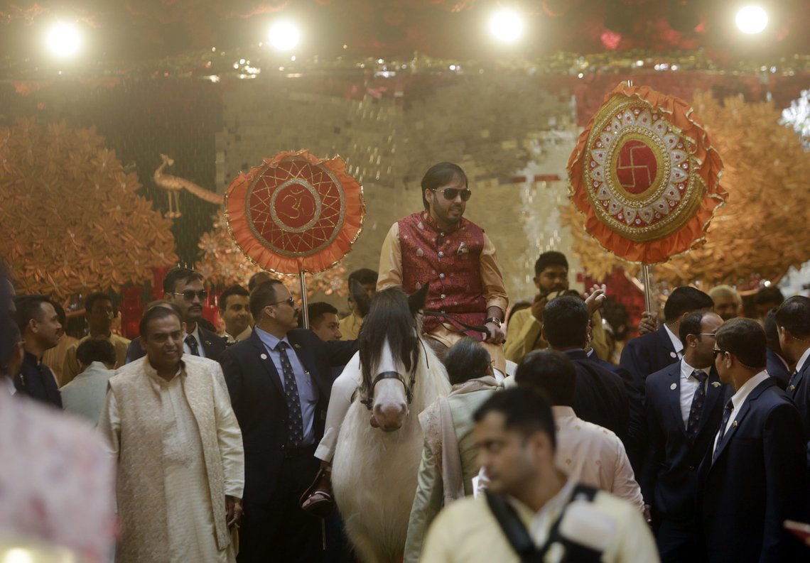 Når Indias rikeste gifter seg har sladrebladene stoff i ukesvis. Illustrasjonsfoto: Rajanish Kakade/AP/NTB Når Indias rikeste gifter seg har sladrebladene stoff i ukesvis. Illustrasjonsfoto: Rajanish Kakade/AP/NTB