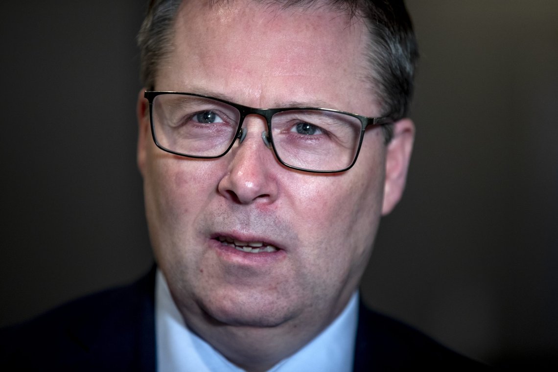 Kommunal- og distriktsminister Bjørn Arild Gram (Sp) vil ha den ekstra bostøtten til vanskeligstilte ned. Foto: Javad Parsa / NTB Kommunal- og distriktsminister Bjørn Arild Gram (Sp) vil ha den ekstra bostøtten til vanskeligstilte ned. Foto: Javad Parsa / NTB