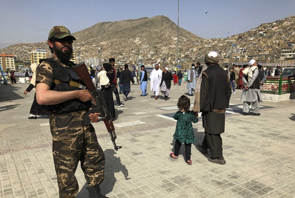 Taliban har innført totalforbud mot narkotiske stoffer i Afghanistan, inkludert dyrking av opium og produksjon av heroin. Foto: Mohammed Shoaib Amin, AP / NTB. Taliban har innført totalforbud mot narkotiske stoffer i Afghanistan, inkludert dyrking av opium og produksjon av heroin. Foto: Mohammed Shoaib Amin, AP / NTB.