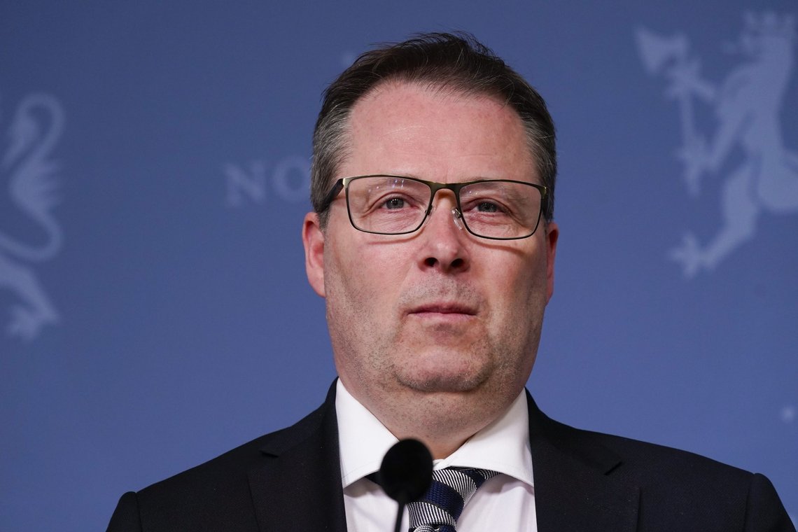 Forsvarsminister Bjørn Arild Gram reiser i neste uke til Tyskland for å delta i et USA-ledet møte om Ukraina-krigen. Foto: Lise Åserud / NTB Forsvarsminister Bjørn Arild Gram reiser i neste uke til Tyskland for å delta i et USA-ledet møte om Ukraina-krigen. Foto: Lise Åserud / NTB
