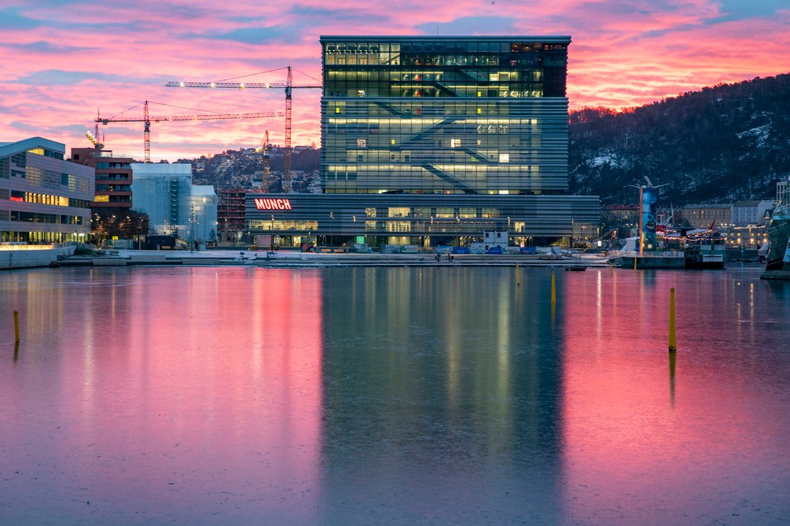 Oslo, Stavanger og Trondheim er tre av de 100 byene EU har valgt ut for å delta i deres program for grønn omstilling. Her fra Bjørvika i Oslo. Foto: Paul Kleiven / NTB Oslo, Stavanger og Trondheim er tre av de 100 byene EU har valgt ut for å delta i deres program for grønn omstilling. Her fra Bjørvika i Oslo. Foto: Paul Kleiven / NTB