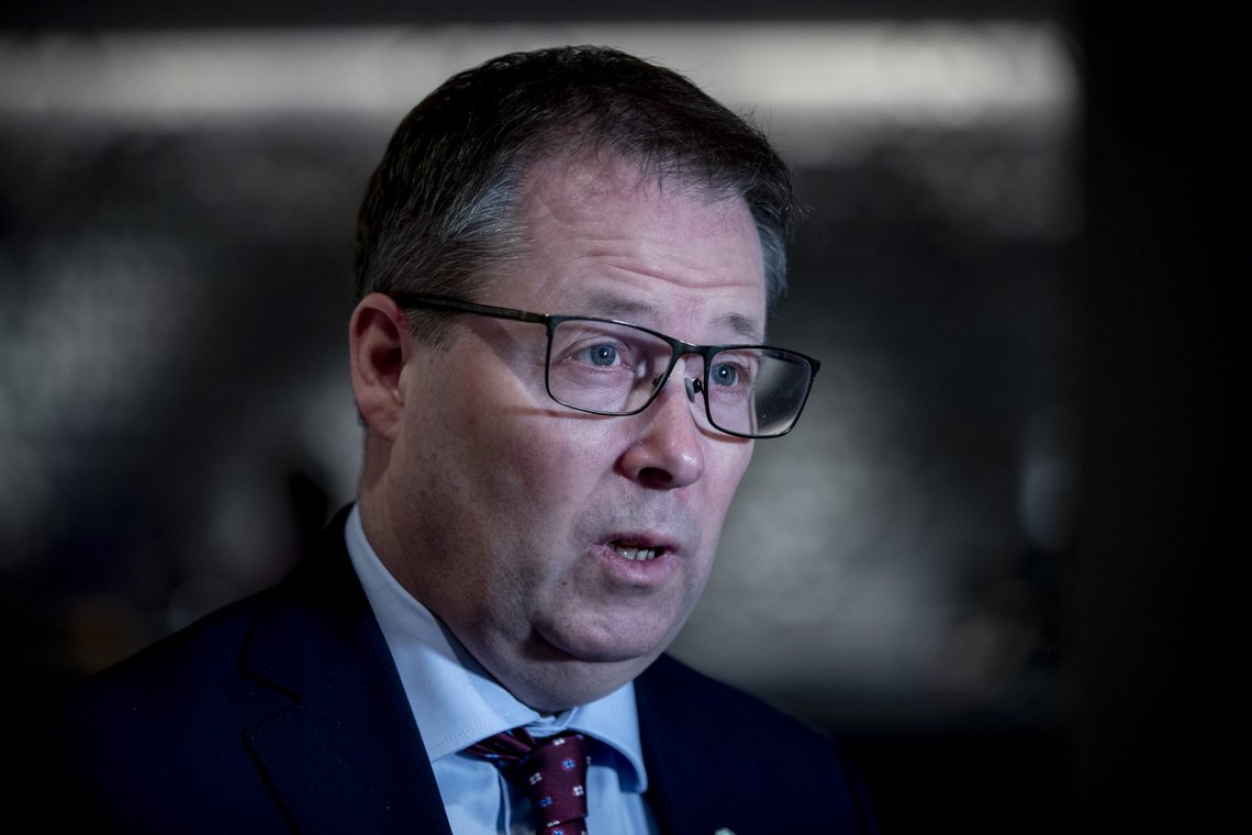 Forsvarsminister Bjørn Arild Gram (Sp) opplyser onsdag at Norge sender luftvernsystem til Ukraina. Foto: Javad Parsa, NTB. Forsvarsminister Bjørn Arild Gram (Sp) opplyser onsdag at Norge sender luftvernsystem til Ukraina. Foto: Javad Parsa, NTB.