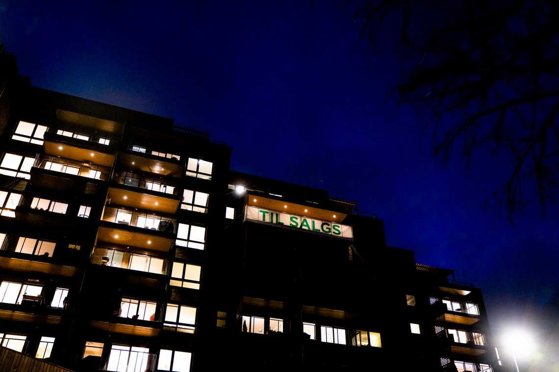 Hvis et svensk boligkrakk realiserer seg, må stadig flere svenske familier flytte inn i mindre leiligheter. Foto: Stian Lysberg Solum / NTB Hvis et svensk boligkrakk realiserer seg, må stadig flere svenske familier flytte inn i mindre leiligheter. Foto: Stian Lysberg Solum / NTB