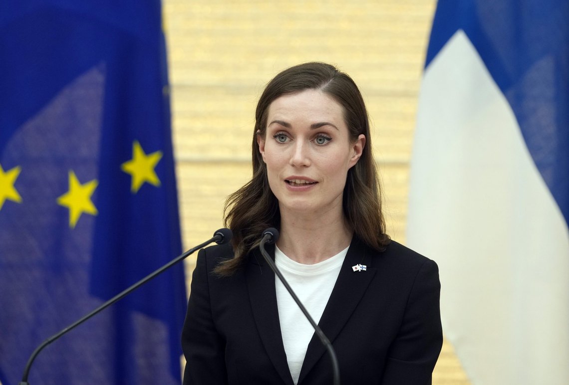 Statsminister Minister Sanna Marin kunngjorde sitt syn på finsk Nato-medlemskap torsdag. Bildet ble tatt under et besøk i Tokyo dagen før. Foto: Franck Robichon / Pool / AP / NTB Statsminister Minister Sanna Marin kunngjorde sitt syn på finsk Nato-medlemskap torsdag. Bildet ble tatt under et besøk i Tokyo dagen før. Foto: Franck Robichon / Pool / AP / NTB