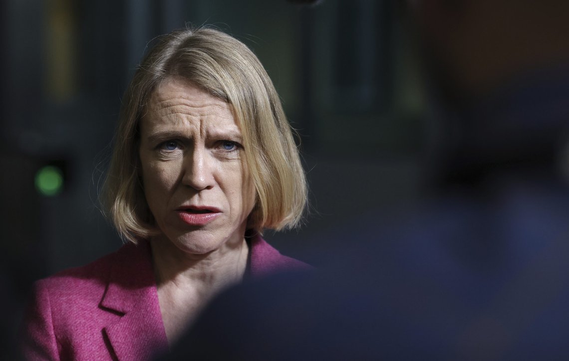 Utenriksminister Anniken Huitfeldt sier hun er bekymret for den demokratiske situasjonen i Ungarn. Foto: Olivier Matthys / AP / NTB Utenriksminister Anniken Huitfeldt sier hun er bekymret for den demokratiske situasjonen i Ungarn. Foto: Olivier Matthys / AP / NTB