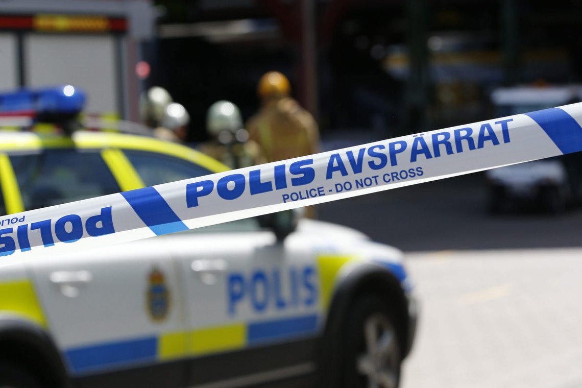 Svensk politi møter stadig mer alvorlig vold – men kravene til politiaspiranter synker.
Foto: ADAM IHSE / TT / NTB Svensk politi møter stadig mer alvorlig vold – men kravene til politiaspiranter synker.
Foto: ADAM IHSE / TT / NTB
