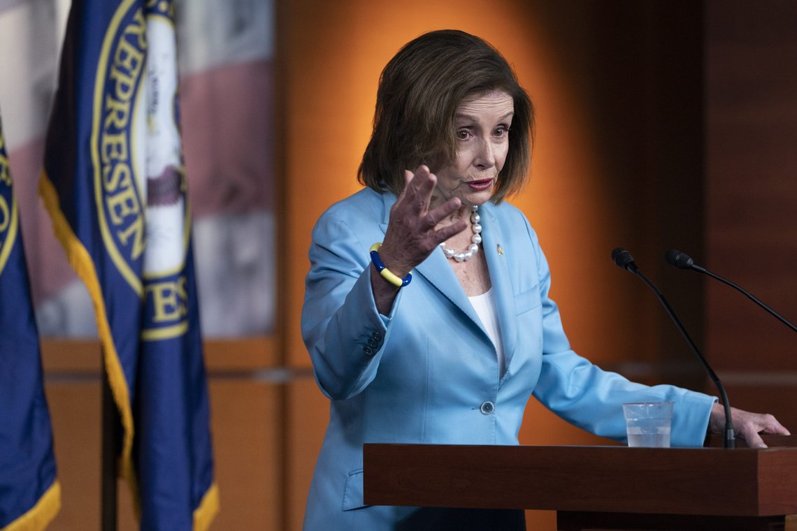 Lederen i Representantenes hus, Nancy Pelosi, i Washington torsdag. Foto: Jacquelyn Martin / AP / NTB Lederen i Representantenes hus, Nancy Pelosi, i Washington torsdag. Foto: Jacquelyn Martin / AP / NTB