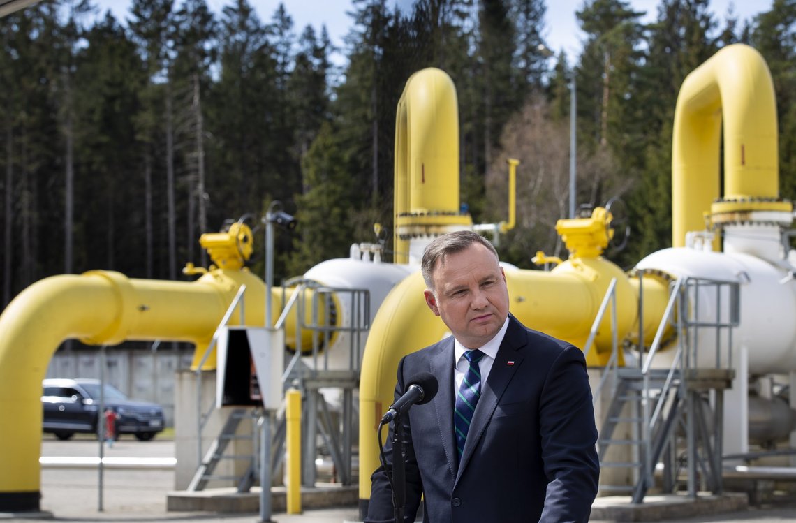 Polens president Andrzej Duda under åpningen av gassrørledningen som kobler sammen rørledningsnettet i Polen og Litauen torsdag. Foto: Mindaugas Kulbis / AP / NTB Polens president Andrzej Duda under åpningen av gassrørledningen som kobler sammen rørledningsnettet i Polen og Litauen torsdag. Foto: Mindaugas Kulbis / AP / NTB