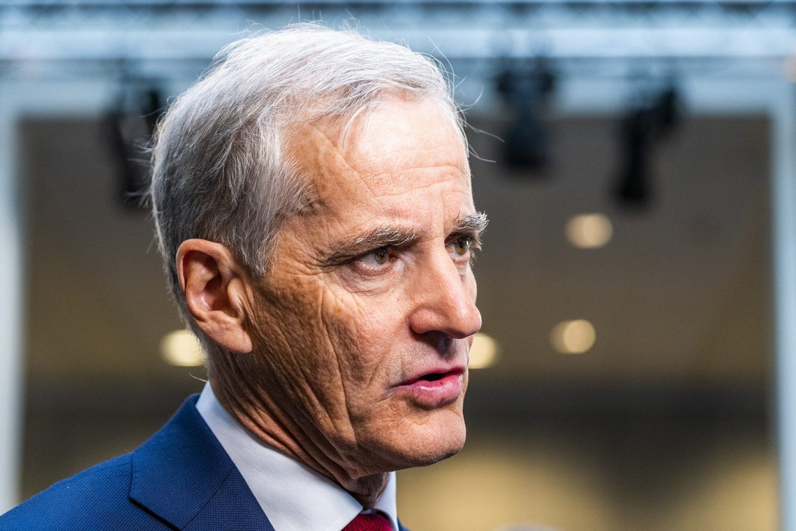 Statsminister Jonas Gahr Støre sier det ikke er aktuelt for regjeringen å dra i gang en debatt om norsk EU-medlemskap nå. Foto: Håkon Mosvold Larsen / NTB Statsminister Jonas Gahr Støre sier det ikke er aktuelt for regjeringen å dra i gang en debatt om norsk EU-medlemskap nå. Foto: Håkon Mosvold Larsen / NTB