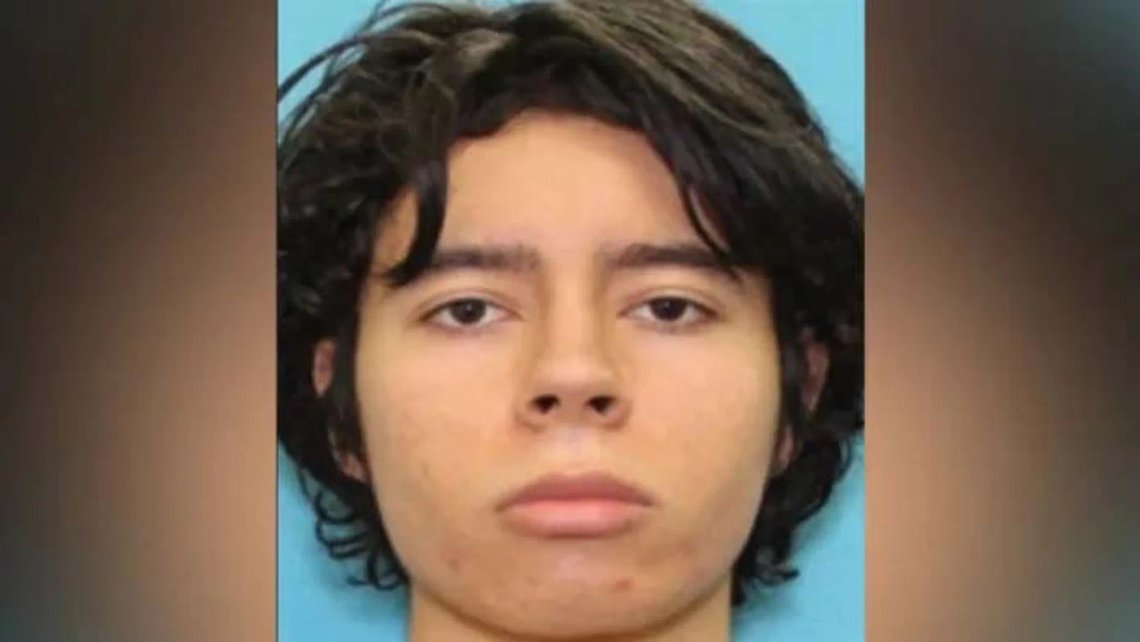 Salvador Ramos (18) drepte 19 barn og to voksne på skolen i Uvalde, Texas. Salvador Ramos (18) drepte 19 barn og to voksne på skolen i Uvalde, Texas.