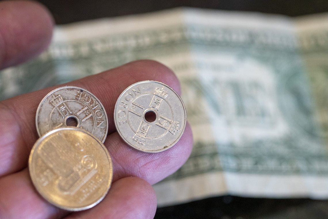 Onsdag hevet USAs sentralbank styringsrenten med 0,75 prosentpoeng. Dette vil bane vei for at Norges Bank kan komme med en dobbel heving (0,5 prosentpoeng) om kort tid, sier en økonomiekspert. Foto: Terje Pedersen / NTB Onsdag hevet USAs sentralbank styringsrenten med 0,75 prosentpoeng. Dette vil bane vei for at Norges Bank kan komme med en dobbel heving (0,5 prosentpoeng) om kort tid, sier en økonomiekspert. Foto: Terje Pedersen / NTB