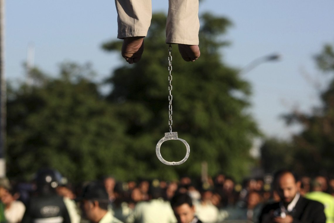 Iran har fått fart på henrettelsene etter at Ebrahim Raisi ble valgt til president ifjor. Foto: Hamideh Shafieeha / AP / NTB Iran har fått fart på henrettelsene etter at Ebrahim Raisi ble valgt til president ifjor. Foto: Hamideh Shafieeha / AP / NTB