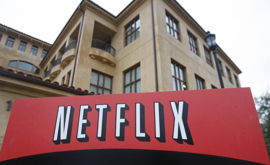 Strømmegiganten Netflix mistet nesten én million kunder i andre kvartal. Foto: Marcio Jose Sanchez / AP / NTB Strømmegiganten Netflix mistet nesten én million kunder i andre kvartal. Foto: Marcio Jose Sanchez / AP / NTB