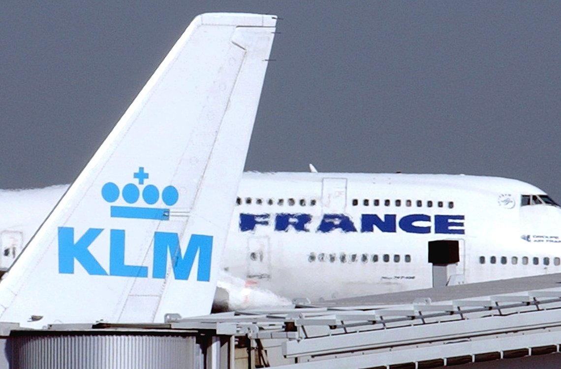 Flyselskapet Air France-KLM kansellerer 20 flyginger per dag fram til slutten av august. Foto: Remy de la Mauviniere / AP / NTB Flyselskapet Air France-KLM kansellerer 20 flyginger per dag fram til slutten av august. Foto: Remy de la Mauviniere / AP / NTB