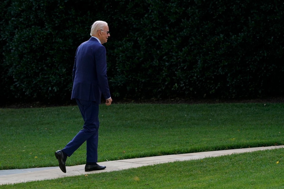 President Joe Biden er smittet av Covid-19, og må isolere seg i Det hvite hus. Foto: AP /Patrick Semansky /NTB President Joe Biden er smittet av Covid-19, og må isolere seg i Det hvite hus. Foto: AP /Patrick Semansky /NTB
