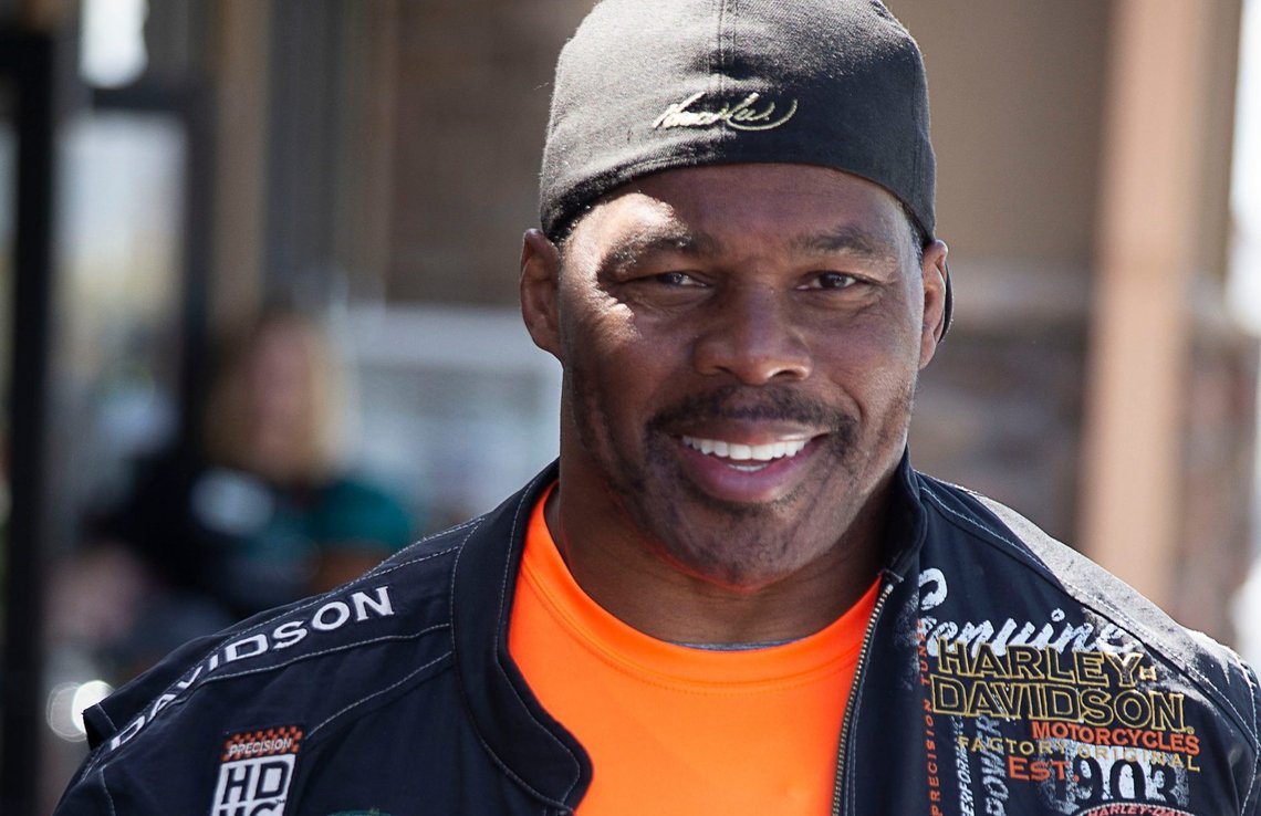 Shutterstock: Vernal Utah, USA, May 5 2019: Herschel Walker part of the Kyle Petty Charity Ride Across America. Chris Casanova.
Republikansk kandidat for det amerikanske senatet i Georgia. Shutterstock: Vernal Utah, USA, May 5 2019: Herschel Walker part of the Kyle Petty Charity Ride Across America. Chris Casanova.
Republikansk kandidat for det amerikanske senatet i Georgia.