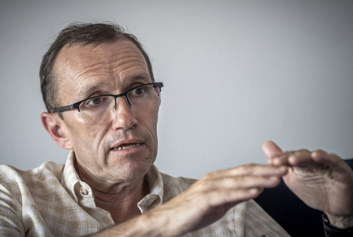 Klima- og miljøminister Espen Barth Eide (Ap) anslår at kompensasjonsordningen for klimakvoter blir på 100 milliarder kroner fram til 2030. Foto: Ole Berg-Rusten / NTB Klima- og miljøminister Espen Barth Eide (Ap) anslår at kompensasjonsordningen for klimakvoter blir på 100 milliarder kroner fram til 2030. Foto: Ole Berg-Rusten / NTB