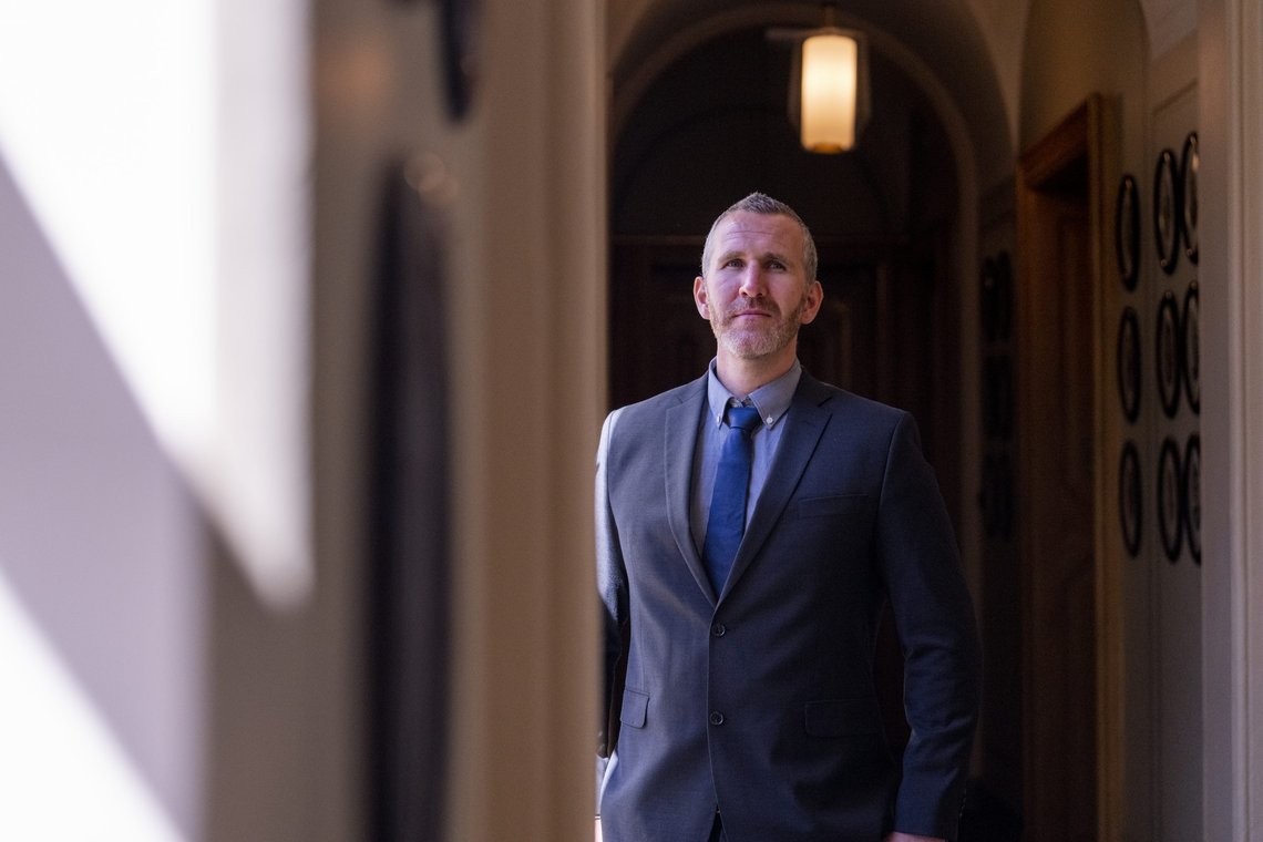 Frps energitalsmann Marius Arion Nilsen kaller Høyre et haleheng til dagens regjering og beskylder dem for å føre samme politikk som Ap og Sp. Foto: Javad Parsa / NTB Frps energitalsmann Marius Arion Nilsen kaller Høyre et haleheng til dagens regjering og beskylder dem for å føre samme politikk som Ap og Sp. Foto: Javad Parsa / NTB