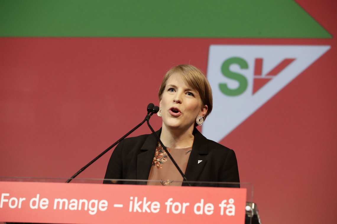 Kari Elisabeth Kaski (SV) karakteriserer nok seg og partiet som ekte internasjonalister, men opptrer samtidig som uforfalskede CO2-nasjonalister. Arkivfoto: Berit Roald / NTB Kari Elisabeth Kaski (SV) karakteriserer nok seg og partiet som ekte internasjonalister, men opptrer samtidig som uforfalskede CO2-nasjonalister. Arkivfoto: Berit Roald / NTB