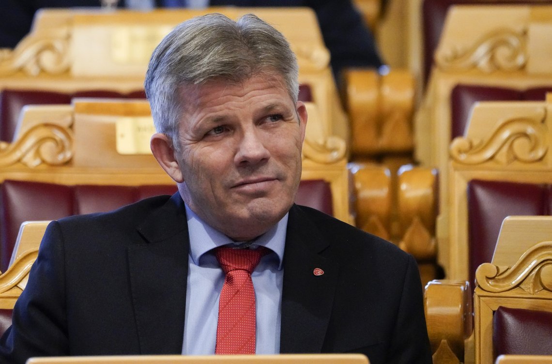 Ap-nestleder Bjørnar Skjæran vil ikke ha strømkabler mellom Nord- og Sør-Norge. Foto: Terje Bendiksby / NTB Ap-nestleder Bjørnar Skjæran vil ikke ha strømkabler mellom Nord- og Sør-Norge. Foto: Terje Bendiksby / NTB