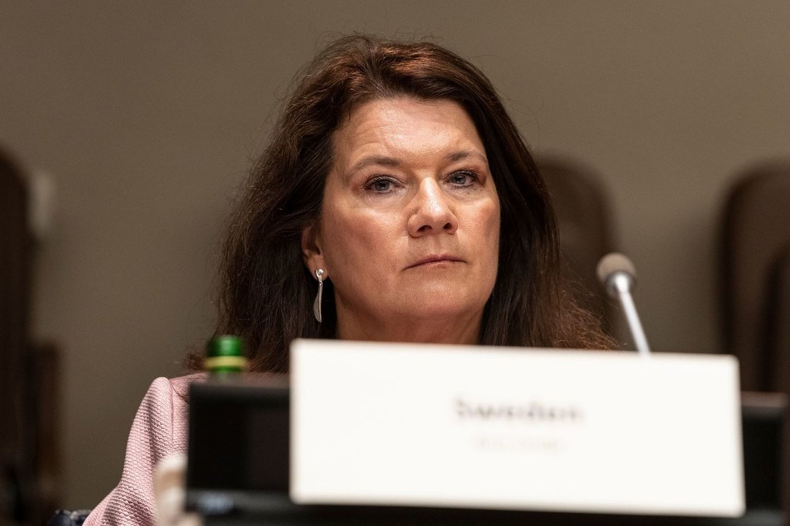 Sveriges utenriksminister Ann Linde (S) skaper kraftige reaksjoner etter utspill om webbkanalen Riks og partiet Sverigedemokraterna. Foto: Lev Radin/ Pacific Press/ Shutterstock/ NTB Sveriges utenriksminister Ann Linde (S) skaper kraftige reaksjoner etter utspill om webbkanalen Riks og partiet Sverigedemokraterna. Foto: Lev Radin/ Pacific Press/ Shutterstock/ NTB