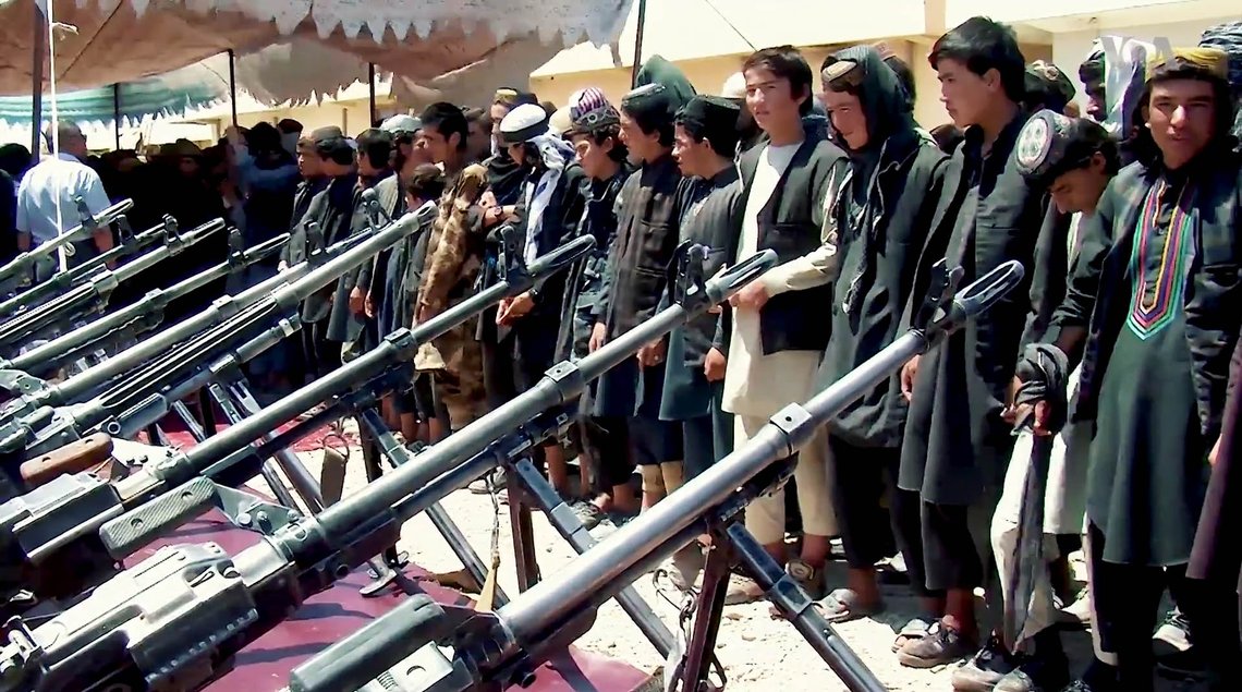 IS-terrorister som har overgitt seg til afghanske regjeringsstyrker. Foto: Mirwais Bezhan / Wikimedia Commons IS-terrorister som har overgitt seg til afghanske regjeringsstyrker. Foto: Mirwais Bezhan / Wikimedia Commons