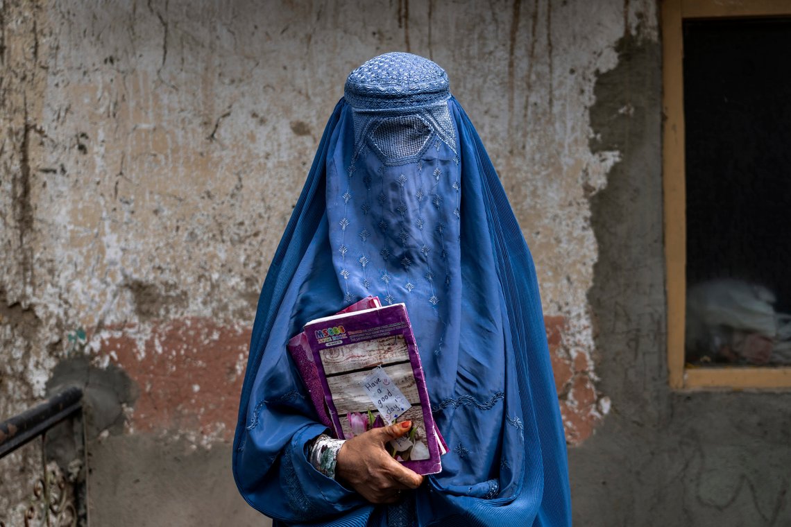 Norge krever at Taliban straks gjenåpner alle jenteskoler i Afghanistan. Foto: AP / NTB Norge krever at Taliban straks gjenåpner alle jenteskoler i Afghanistan. Foto: AP / NTB