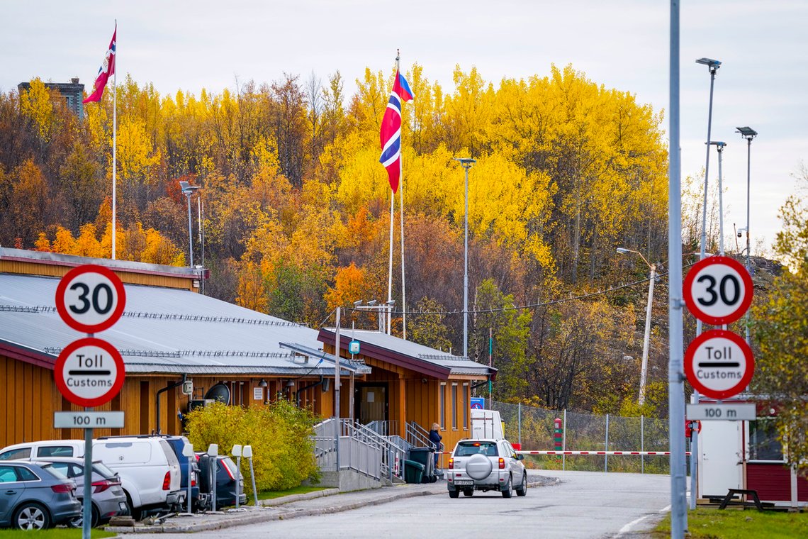 Den norsk-russiske grenseovergangen mellom Russland og Norge ved Storskog i Finnmark opplever økende popularitet. Foto: Lise Åserud / NTB Den norsk-russiske grenseovergangen mellom Russland og Norge ved Storskog i Finnmark opplever økende popularitet. Foto: Lise Åserud / NTB