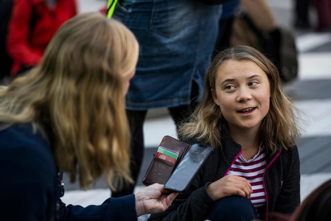 Greta Thunberg under en Friday's for Future-demonstrasjon i Stockholm 9. februar. Men det hjalp ikke Miljöpartiet i valget. Ungdommen har mistet interessen for hysterikere som Greta. Foto: Jonathan NACKSTRAND/ AFP/ NTB Greta Thunberg under en Friday's for Future-demonstrasjon i Stockholm 9. februar. Men det hjalp ikke Miljöpartiet i valget. Ungdommen har mistet interessen for hysterikere som Greta. Foto: Jonathan NACKSTRAND/ AFP/ NTB