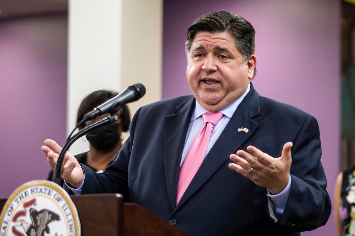 Guvernøren i Illinois, J.B. Pritzker (D). Foto: AP/ Ashlee Rezin /Chicago Sun-Times /NTB Guvernøren i Illinois, J.B. Pritzker (D). Foto: AP/ Ashlee Rezin /Chicago Sun-Times /NTB