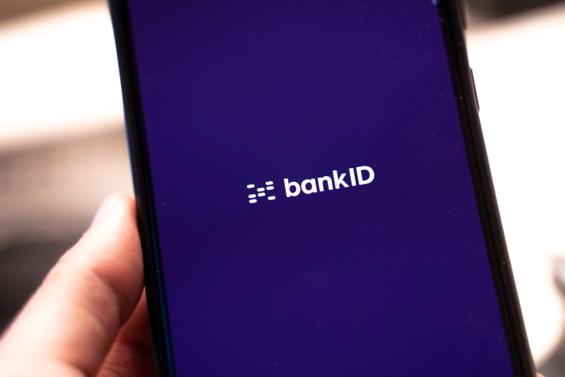 Det er særlig folk over 60 som har vist seg å være sårbare for BankID-svindel. Foto: Ali Zare / NTB Det er særlig folk over 60 som har vist seg å være sårbare for BankID-svindel. Foto: Ali Zare / NTB