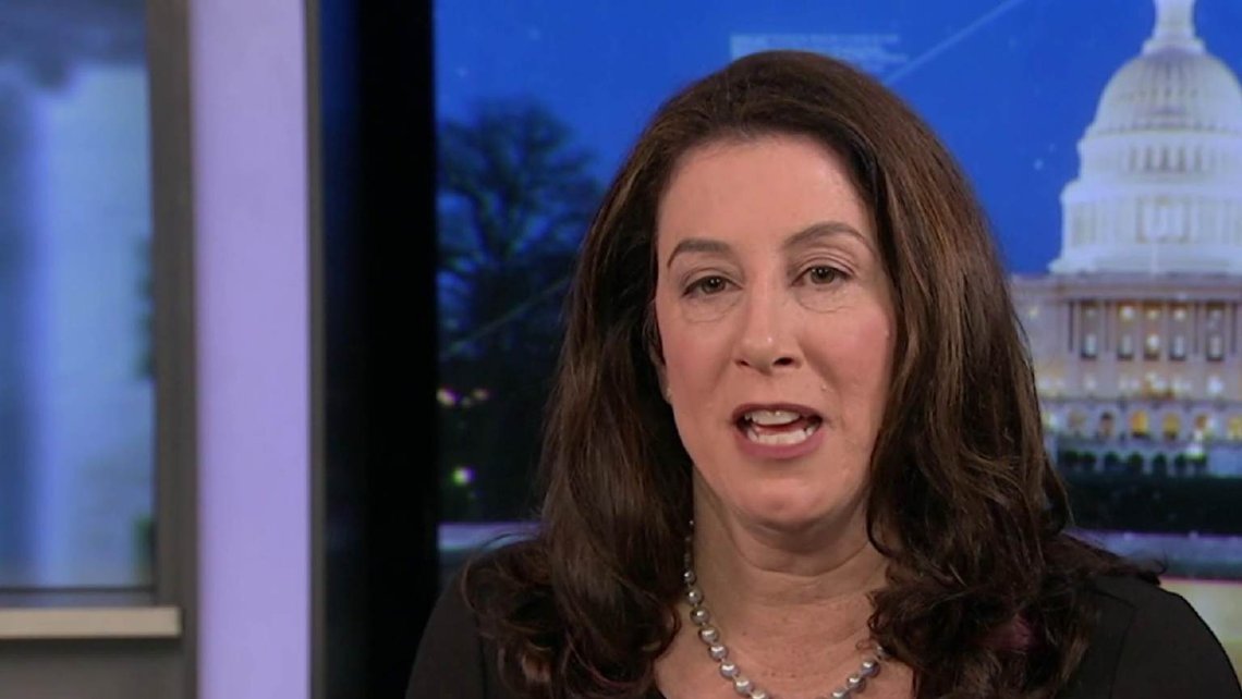 Christine Pelosi ble fremhevet av regimemediene fordi hun var i kongressen og filmet 6. januar Christine Pelosi ble fremhevet av regimemediene fordi hun var i kongressen og filmet 6. januar