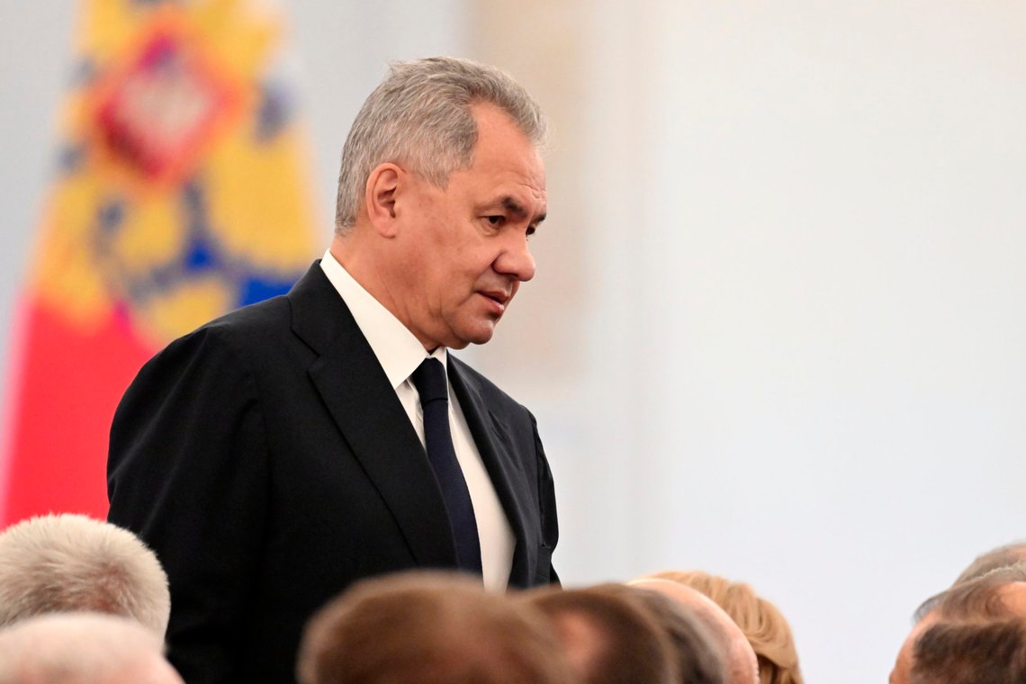 Russlands forsvarsminister Sergej Sjojgu har søndag snakket med forsvarsministrene i flere land i Europa og USA. Bildet er skaffet til veie av russiske Sputnik. Foto: Grigory Sysiyev / AP / NTB Russlands forsvarsminister Sergej Sjojgu har søndag snakket med forsvarsministrene i flere land i Europa og USA. Bildet er skaffet til veie av russiske Sputnik. Foto: Grigory Sysiyev / AP / NTB