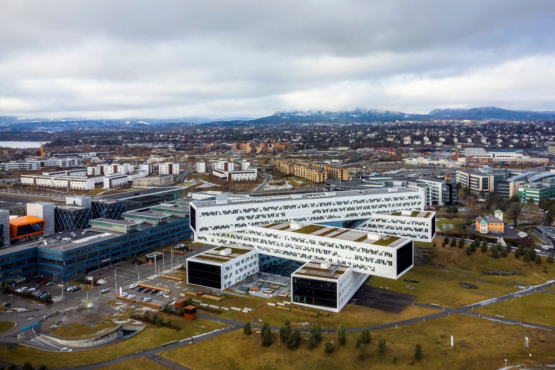 Bærum 20220216.
Hovedkontoret til Equinor ligger på Fornebu i Bærum kommune.
Foto: Håkon Mosvold Larsen / NTB Bærum 20220216.
Hovedkontoret til Equinor ligger på Fornebu i Bærum kommune.
Foto: Håkon Mosvold Larsen / NTB