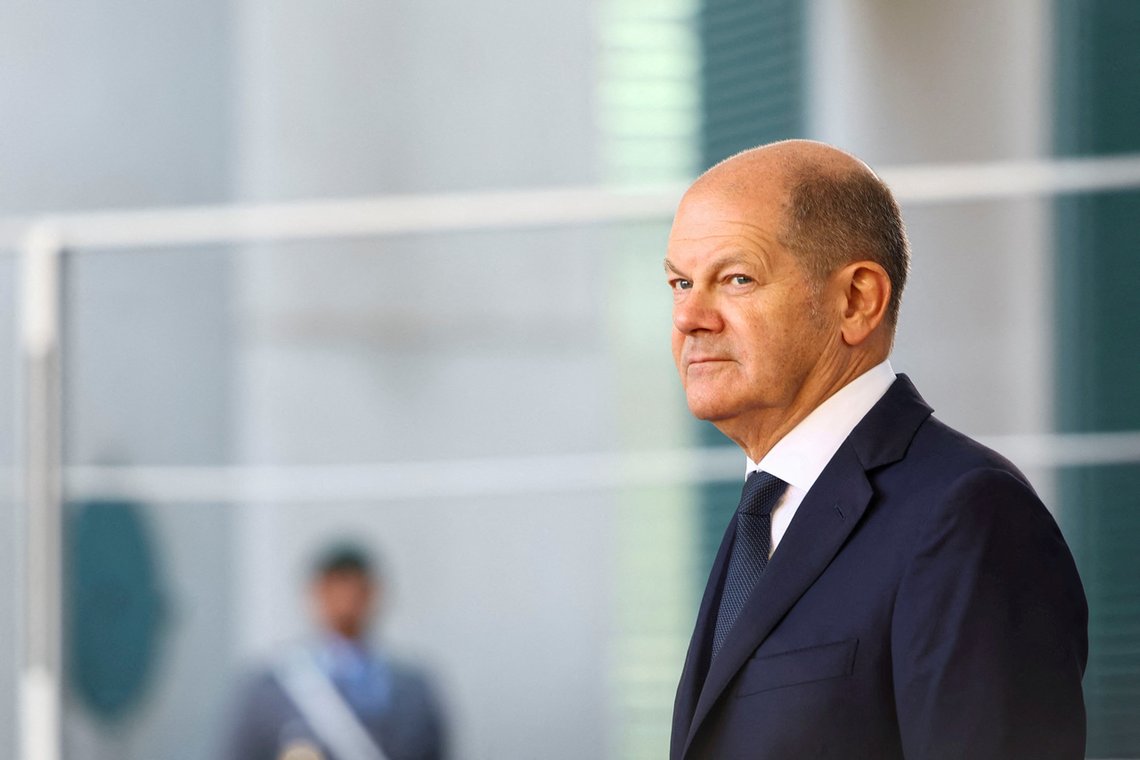 Tysklands statsminister Olaf Scholz og hans regjering styrer landet mot stupet, og det vanskelig å se noen vilje blant tyske politikere til å snu utviklingen. Foto: Lisi Niesner / Reuters / NTB. Tysklands statsminister Olaf Scholz og hans regjering styrer landet mot stupet, og det vanskelig å se noen vilje blant tyske politikere til å snu utviklingen. Foto: Lisi Niesner / Reuters / NTB.