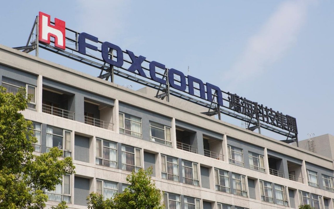 Taiwanske Foxconn er Apples største underleverandør. Selskapet har måttet stenge driften i Zhengzhou i Kina, noe som fører til konsekvenser for Apple. Foto: Wikimedia Commons Taiwanske Foxconn er Apples største underleverandør. Selskapet har måttet stenge driften i Zhengzhou i Kina, noe som fører til konsekvenser for Apple. Foto: Wikimedia Commons