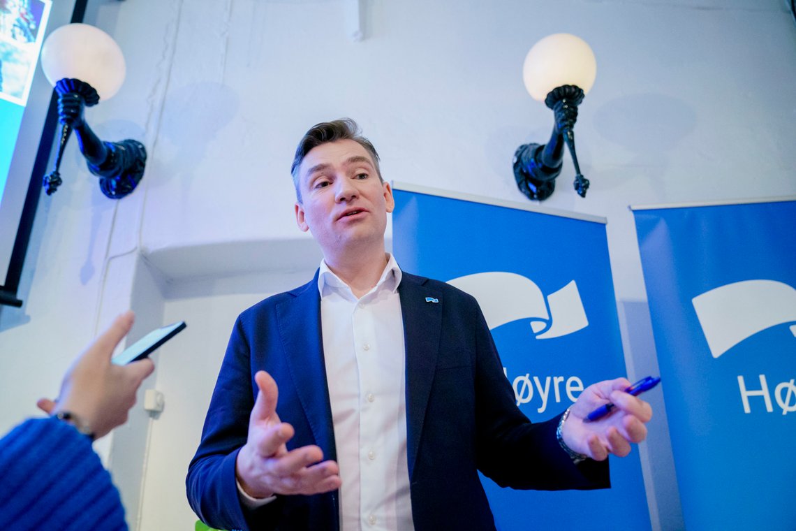 1. nestleder i Høyre, Henrik Asheim, mener venstresiden regelrett ønsker å straffe folk.
Foto: Stian Lysberg Solum / NTB 1. nestleder i Høyre, Henrik Asheim, mener venstresiden regelrett ønsker å straffe folk.
Foto: Stian Lysberg Solum / NTB