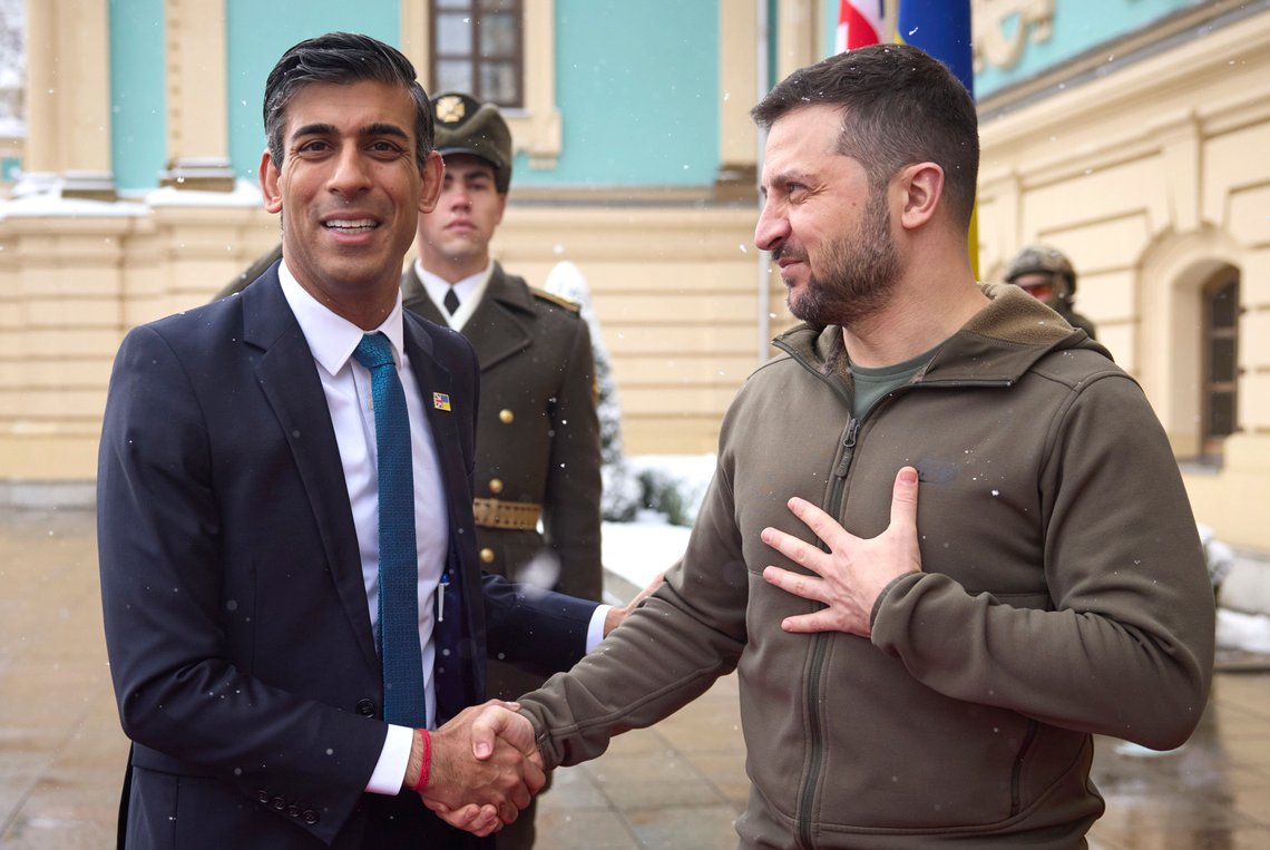 In this photo provided by the Ukrainian Presidential Press Office, Ukrainian President Volodymyr Zelenskyy, right, shakes hands with British Prime Minister Rishi Sunak during their meeting in Kyiv, Ukraine, Saturday, Nov. 19, 2022. (Ukrainian Presidential Press Office via AP) In this photo provided by the Ukrainian Presidential Press Office, Ukrainian President Volodymyr Zelenskyy, right, shakes hands with British Prime Minister Rishi Sunak during their meeting in Kyiv, Ukraine, Saturday, Nov. 19, 2022. (Ukrainian Presidential Press Office via AP)