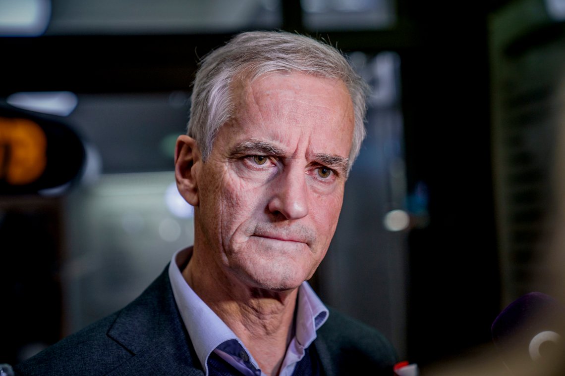 Statsminister Jonas Gahr Støre erkjenner at Aps fall på målingene også har med ham å gjøre. Foto: Stian Lysberg Solum / NTB Statsminister Jonas Gahr Støre erkjenner at Aps fall på målingene også har med ham å gjøre. Foto: Stian Lysberg Solum / NTB
