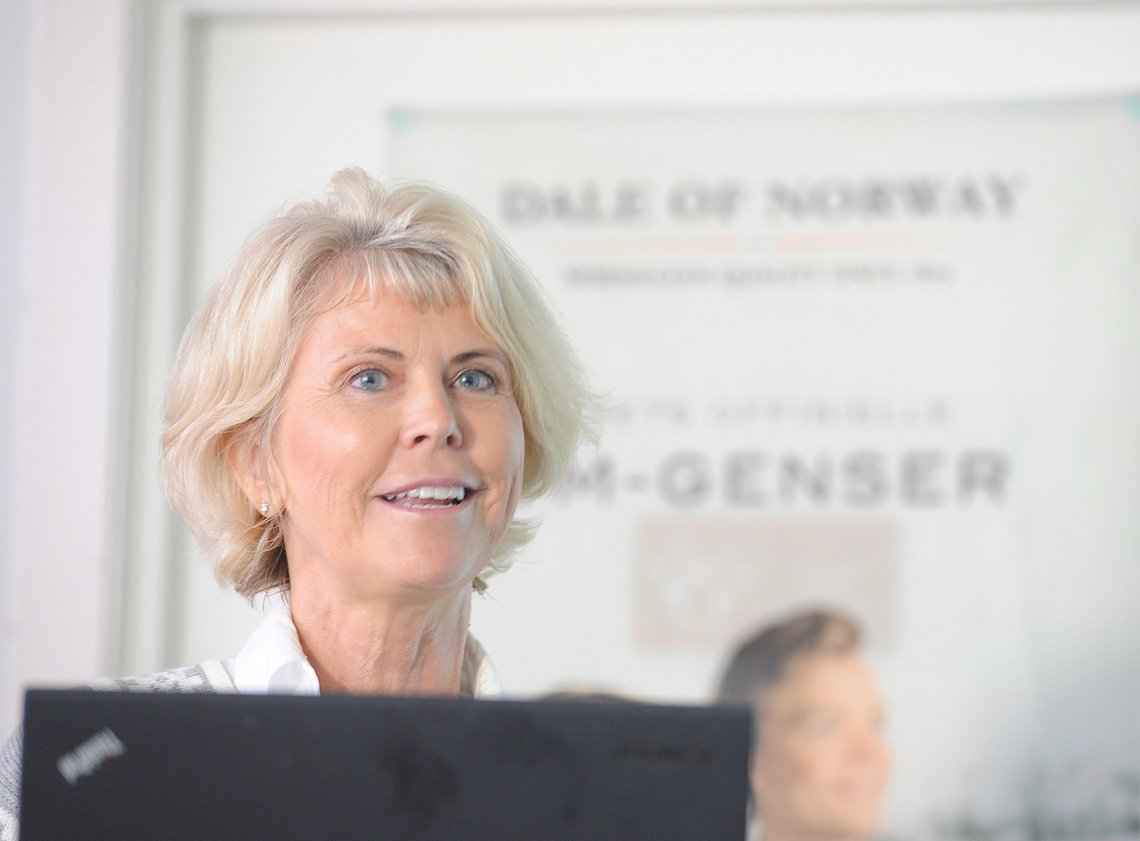 Milliardæren Hilde Midthjell kommer med skarp kritikk av Støre-regjeringen.
Foto: Terje Pedersen / NTB Milliardæren Hilde Midthjell kommer med skarp kritikk av Støre-regjeringen.
Foto: Terje Pedersen / NTB