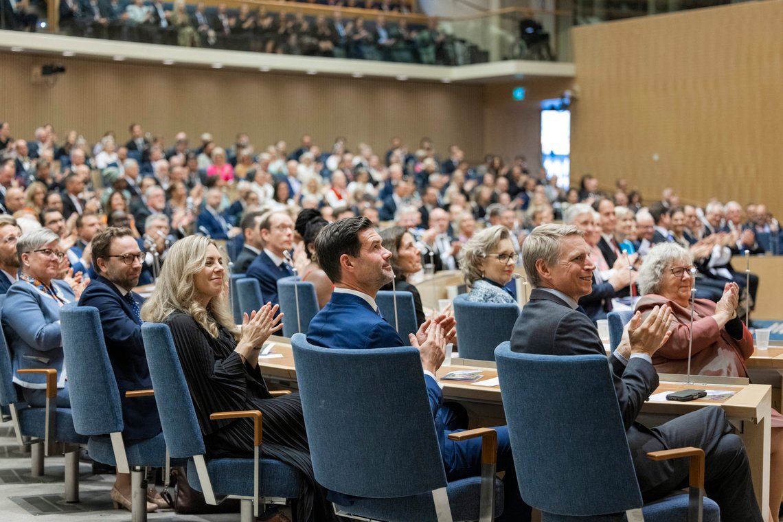 Riksdagen har stemt gjennom det kritiserte lovforslaget som risikerer å kriminalisere journalister som avslører urett og korrupsjon.
Foto: Melker Dahlstrand, pressefoto Sveriges Riksdag Riksdagen har stemt gjennom det kritiserte lovforslaget som risikerer å kriminalisere journalister som avslører urett og korrupsjon.
Foto: Melker Dahlstrand, pressefoto Sveriges Riksdag